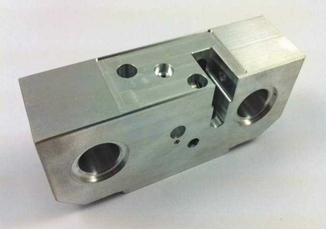 cnc加工的優(yōu)點及發(fā)展趨勢